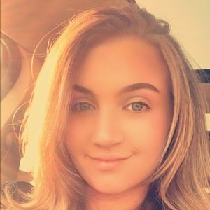 Meet your Posher, Shelby